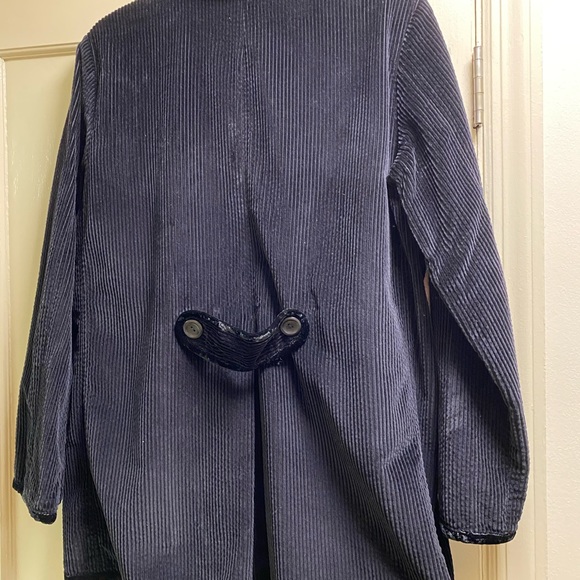 J Jill Tuxedo Collar Wide Wale Corduroy Jacket w/Velvet Trim, Back Belt Black L - Picture 2 of 6